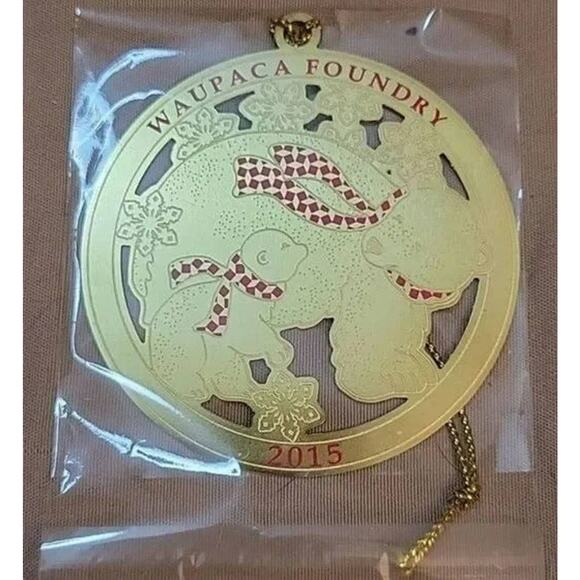 Gold Ornament with Red Accents Waupaca Foundry 2015 Employee Gratitude Gift - Picture 1 of 3